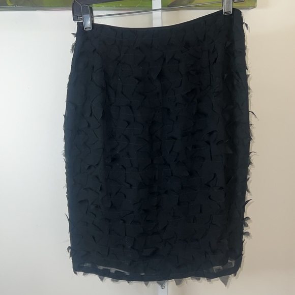 ISDA & CO Black Flutter 100 % Silk Pencil Skirt Size 6 - Picture 7 of 12